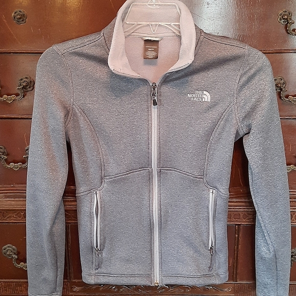 The North Face Jackets & Blazers - North Face zip up jacket
